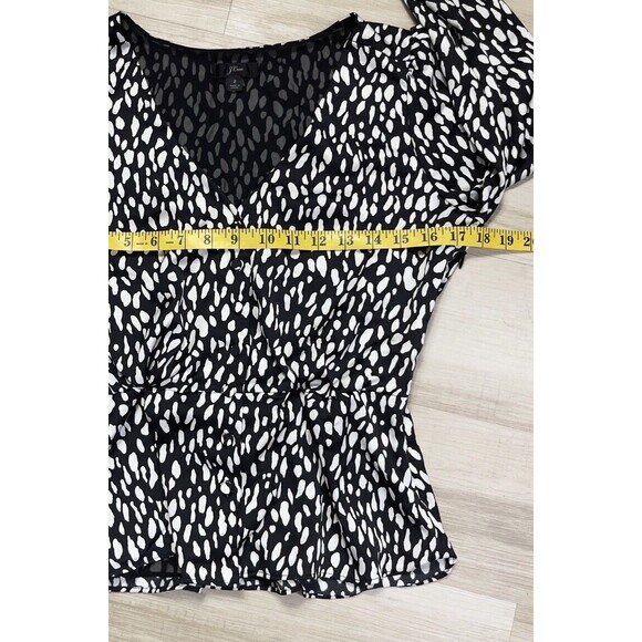 J Crew Long-sleeve Peplum Top In Printed Satin-crepe For Women. Size: 2 - Picture 4 of 7